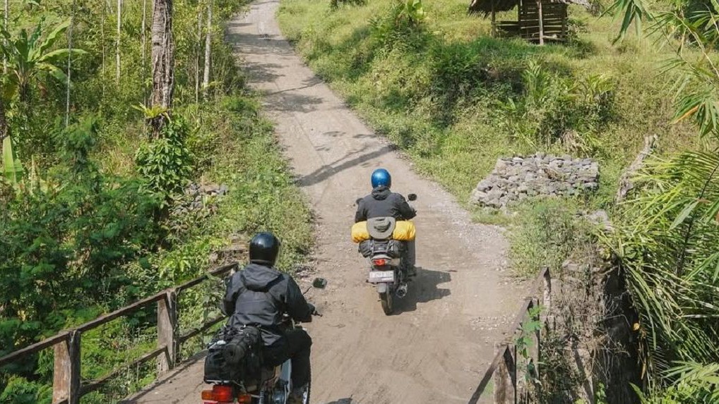 Temukan 4 Pilihan Sepatu Touring Motor Terbaik, Nyaman, Aman, dan Ada Eiger! Siap taklukan jalanan