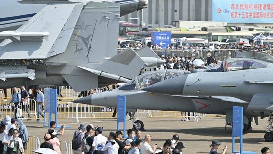 Temukan Fakta, Benarkah Jet Tempur J,10C Pakistan Tembak Jatuh Rafale India? Cari tahu kebenarannya sekarang juga!