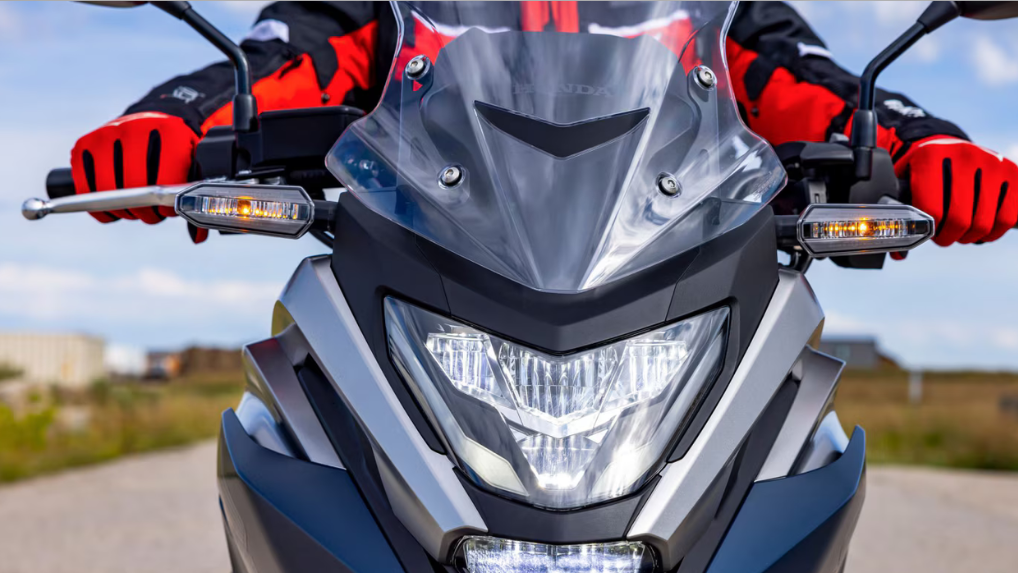 Temukan 5 Motor Touring Murah Meriah 2025, Solusi Nyaman Jarak Jauh Tanpa Bikin Kantong Jebol tetap irit dan ramah lingkungan