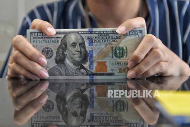 Imbas Perang Dagang, akankah Dunia Lepas dari Cengkeraman Dolar AS yang Mulai Pudar?  Ancaman Krisis Global Nyata?