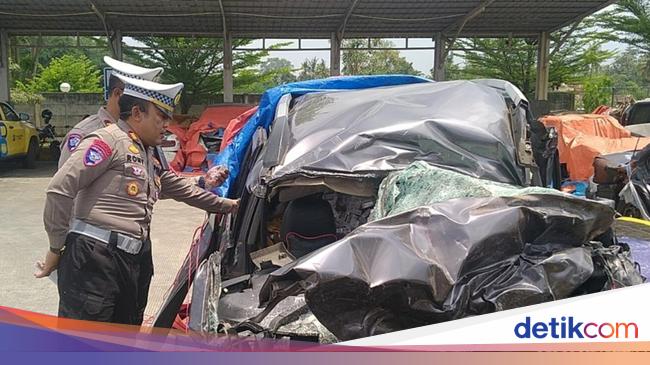 Terungkap Penyebab Sopir BRV Lawan Arah di Tol Pekalongan hingga Tabrak Bus, Kronologi Kecelakaan Mengerikan Terkuak