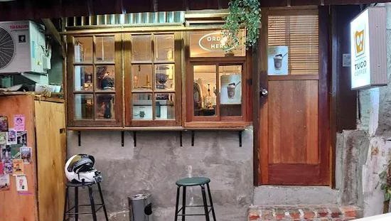 Inilah 5 Kafe Mungil dengan Kopi Nikmat Temukan tempat nyaman melepas penat