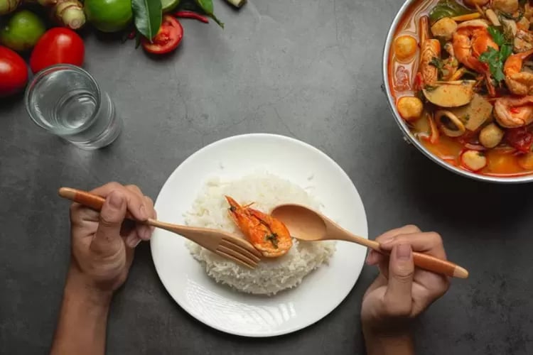 Otak Tetap Prima di Usia Senja? 5 Nutrisi Ini Rahasianya untuk Hidup Berkualitas