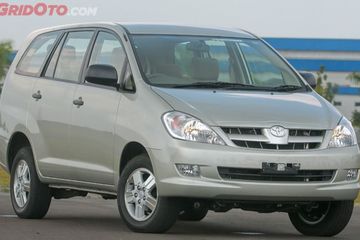 Cocok Jadi Mobil Keluarga, Segini Harga Toyota Kijang Innova Bensin Bekas yang Menggiurkan Saat Ini