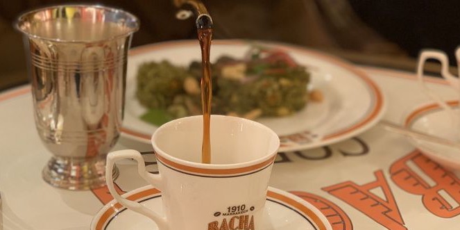 Temukan Panduan Lengkap Minum Kopi di Bacha Coffee untuk Pemula, Cara Membeli, Menu Andalan, dan Tipsnya biar gak bingung!