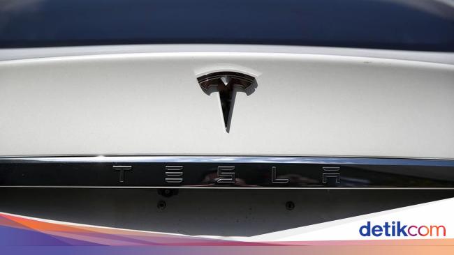 Penjualan Terus Turun, Sales Dealer Tesla Kerja Lembur Bagai Kuda demi Capai Target Bulanan