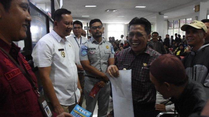 Balik Nama Kendaraan Gratis, Bupati Afif Ajak Warga Wonosobo Beralih ke Pelat AA,F Segera Manfaatkan Kesempatan
