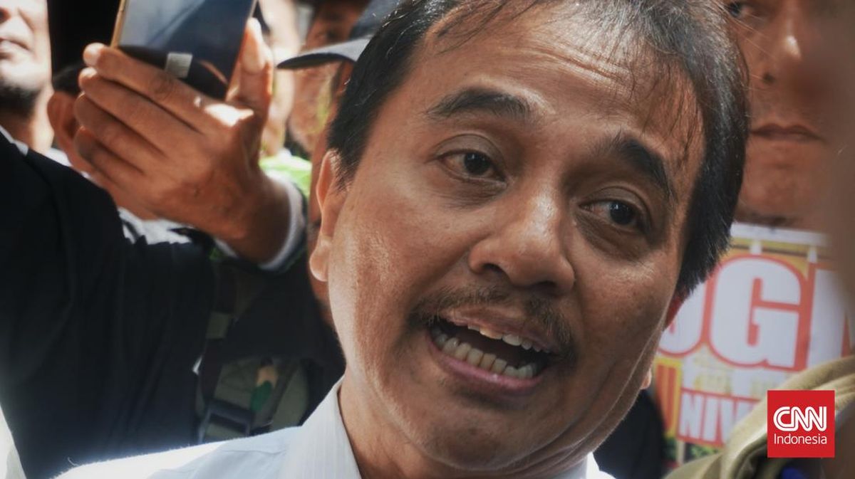 Roy Suryo Tak Gentar Dilaporkan Usai Tuding Ijazah Jokowi Palsu, Tantang Buktikan!